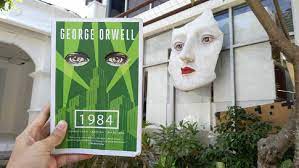 Novel 1984 oleh George Orwell, Cermin Kritis Pada Kekuasaan